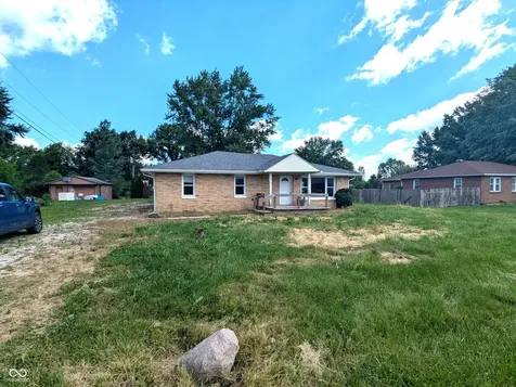 674 W 300 N Anderson IN 46011