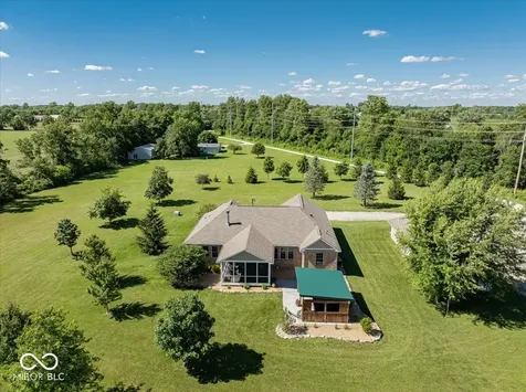 603 W 216th Street Sheridan IN 46069