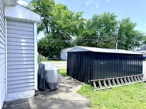 206 Whitlock Avenue Crawfordsville IN 47933