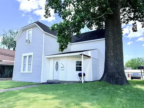 206 Whitlock Avenue Crawfordsville IN 47933