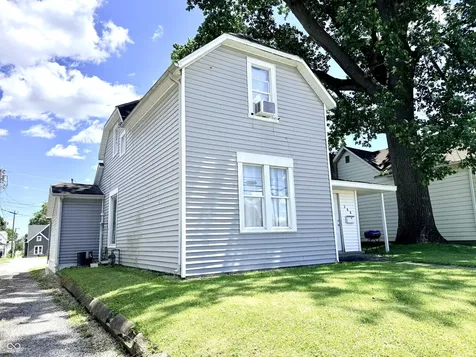 206 Whitlock Avenue Crawfordsville IN 47933