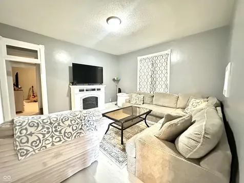 206 Whitlock Avenue Crawfordsville IN 47933