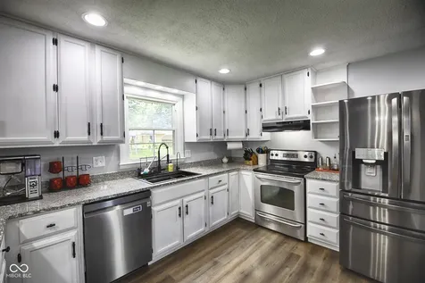 609 Carolyne Street Martinsville IN 46151