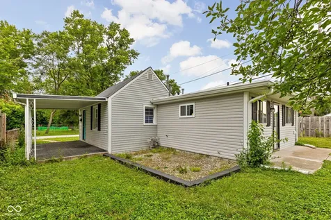 2207 Albany Street Indianapolis IN 46203