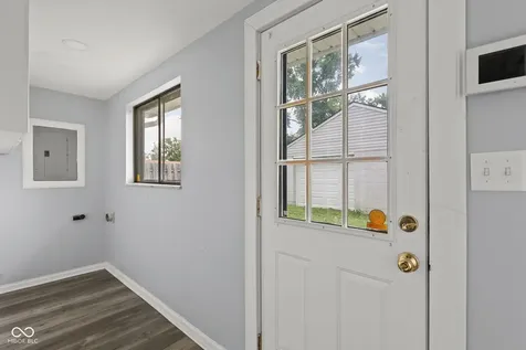 2207 Albany Street Indianapolis IN 46203