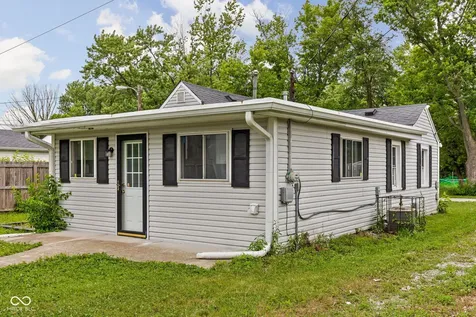 2207 Albany Street Indianapolis IN 46203