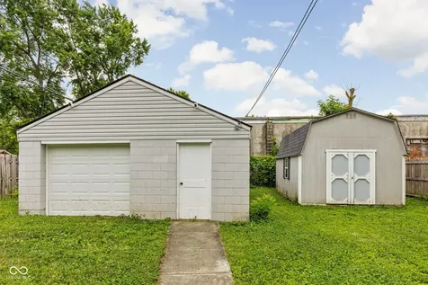 2207 Albany Street Indianapolis IN 46203