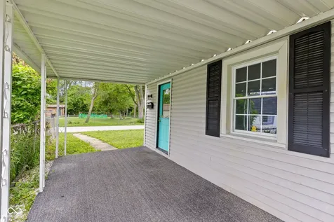 2207 Albany Street Indianapolis IN 46203