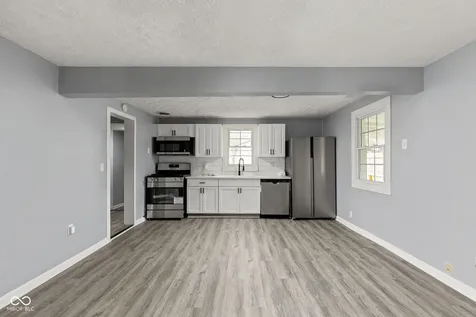2207 Albany Street Indianapolis IN 46203