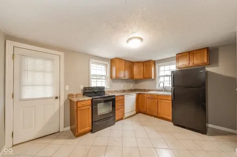 1614 S Luick Avenue Muncie IN 47302