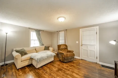 1614 S Luick Avenue Muncie IN 47302