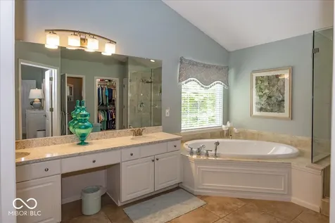 11934 Gray Eagle Drive Fishers IN 46037
