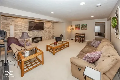 11934 Gray Eagle Drive Fishers IN 46037