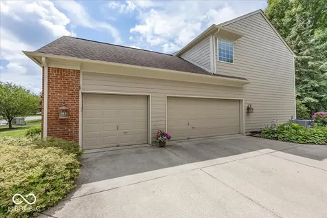 11934 Gray Eagle Drive Fishers IN 46037