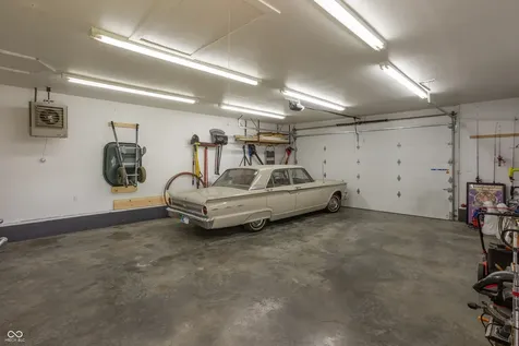 2029 Winton Avenue Speedway IN 46224