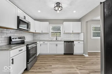 1325 N Wittfield Street Indianapolis IN 46229