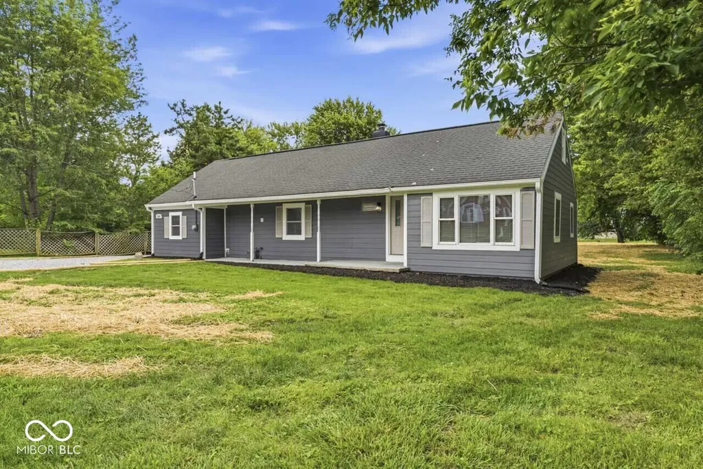 5547 W Southport Road Indianapolis IN 46221