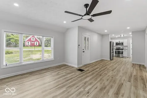 5547 W Southport Road Indianapolis IN 46221