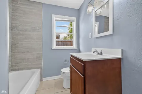 5939 E 24th Street Indianapolis IN 46218