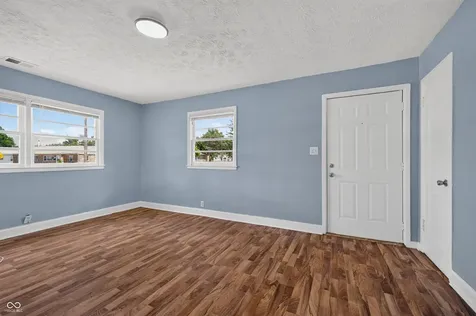 5939 E 24th Street Indianapolis IN 46218
