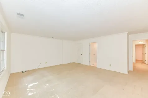 5225 Whisperwood Lane Indianapolis IN 46226