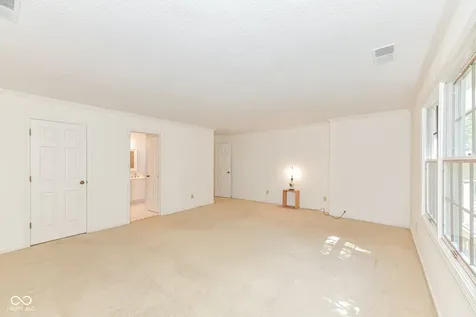 5225 Whisperwood Lane Indianapolis IN 46226