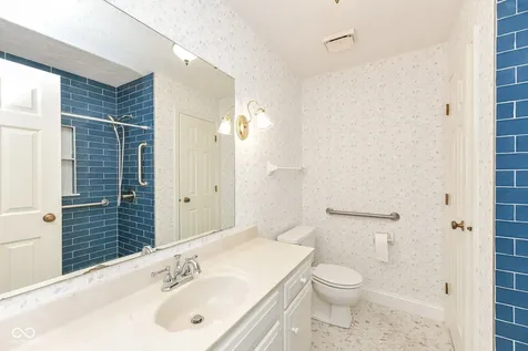 5225 Whisperwood Lane Indianapolis IN 46226
