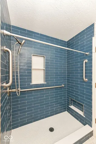 5225 Whisperwood Lane Indianapolis IN 46226