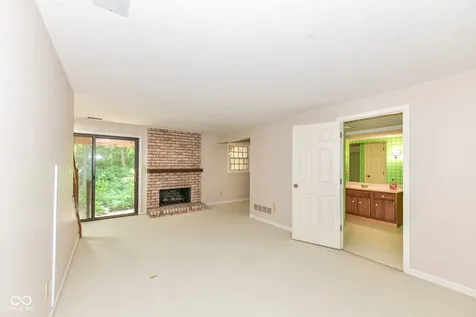 5225 Whisperwood Lane Indianapolis IN 46226