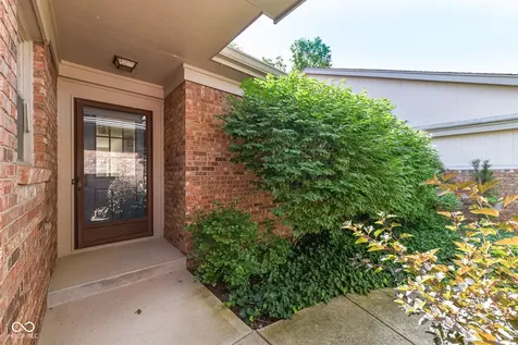 5225 Whisperwood Lane Indianapolis IN 46226