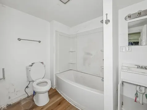 3317 S Lyons Avenue Indianapolis IN 46221