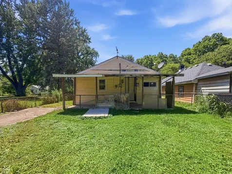 3317 S Lyons Avenue Indianapolis IN 46221
