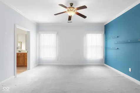 5029 Anna Maria Drive Columbus IN 47203