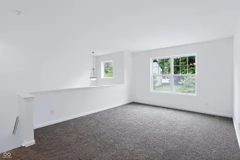 4818 Ladywood Bluff Indianapolis IN 46226
