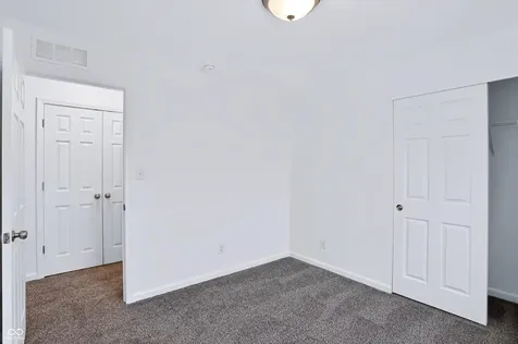 4818 Ladywood Bluff Indianapolis IN 46226