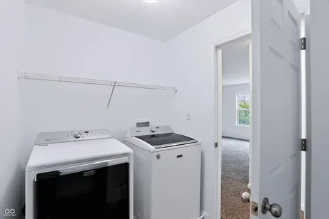 4818 Ladywood Bluff Indianapolis IN 46226