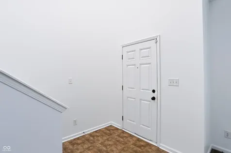 4818 Ladywood Bluff Indianapolis IN 46226