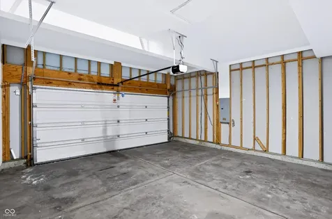 4818 Ladywood Bluff Indianapolis IN 46226