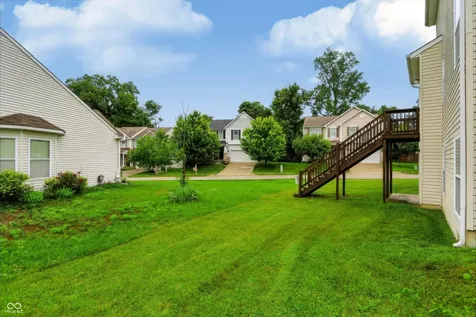 4818 Ladywood Bluff Indianapolis IN 46226