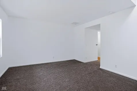 4818 Ladywood Bluff Indianapolis IN 46226