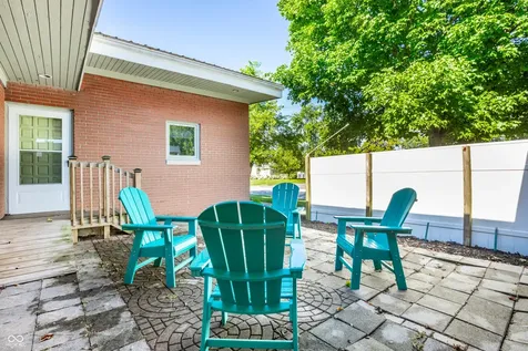 307 W Roosevelt Drive Greenfield IN 46140