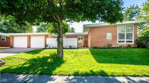 307 W Roosevelt Drive Greenfield IN 46140