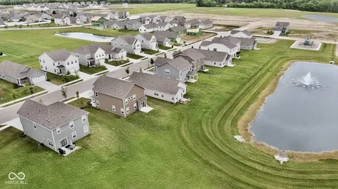 2321 Bear Oak Run Shelbyville IN 46176