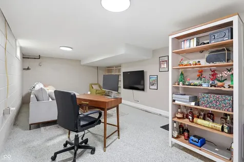 306 N 16th Avenue Beech Grove IN 46107