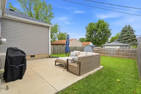 306 N 16th Avenue Beech Grove IN 46107