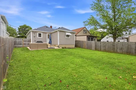 306 N 16th Avenue Beech Grove IN 46107