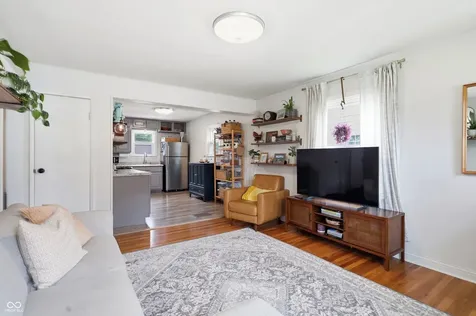 306 N 16th Avenue Beech Grove IN 46107