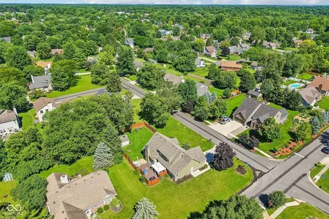 11431 Geist Valley Drive Indianapolis IN 46236