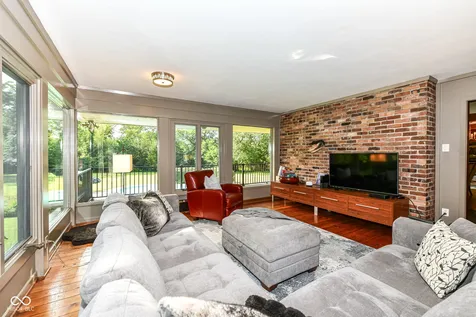 5250 E 56th Street Indianapolis IN 46226