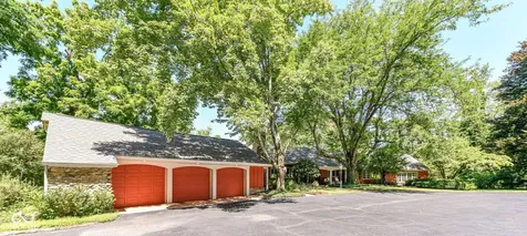 5250 E 56th Street Indianapolis IN 46226